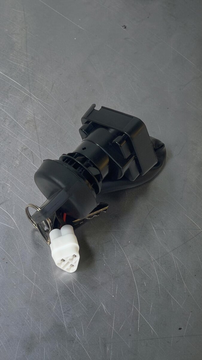 Contacteur à clé Suzuki LTZ400 2009-2014 (SMF-KL027)